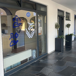 Versicherungsbüro Khanh Nguyen