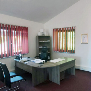 Versicherungsbüro Robert Fesl