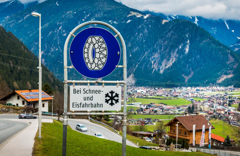 Winterreifen: Pflicht für Fahrzeuge in Österreich 