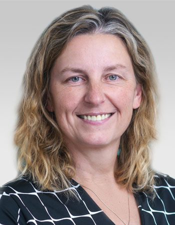 Nadine Brzenska